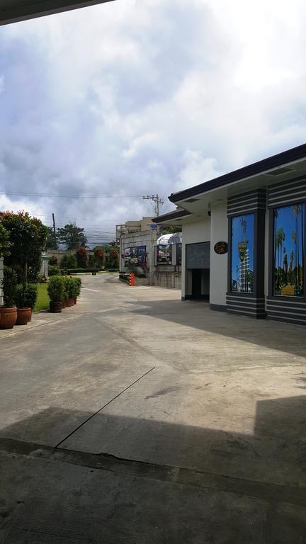 Hollywood Drive-In Hotel Baguio City Eksteriør billede