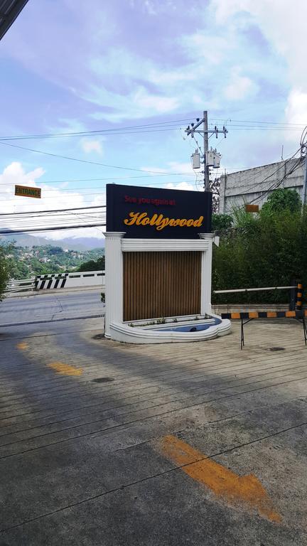 Hollywood Drive-In Hotel Baguio City Eksteriør billede