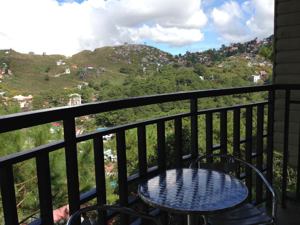 Hollywood Drive-In Hotel Baguio City Eksteriør billede